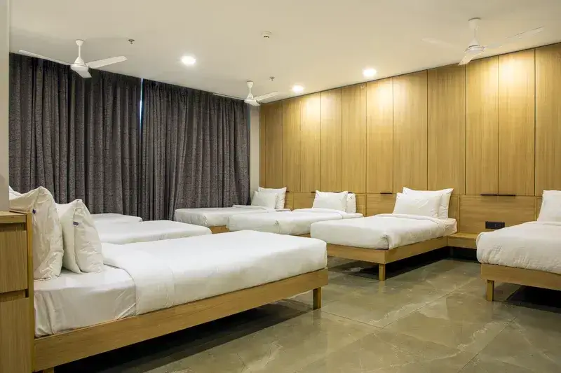 Twin Master Bed - Four Pax Room With Two Toilets